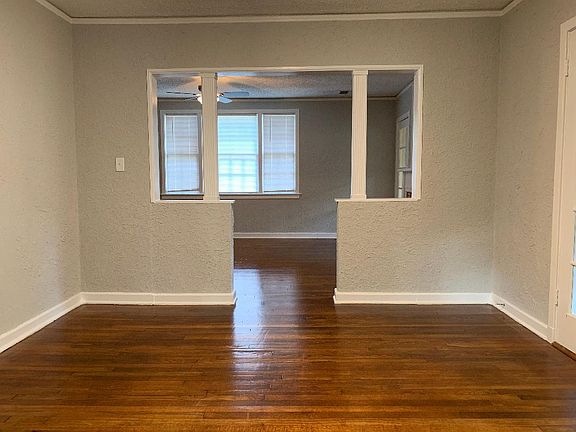 3rd image of 2138 Minerva Ave