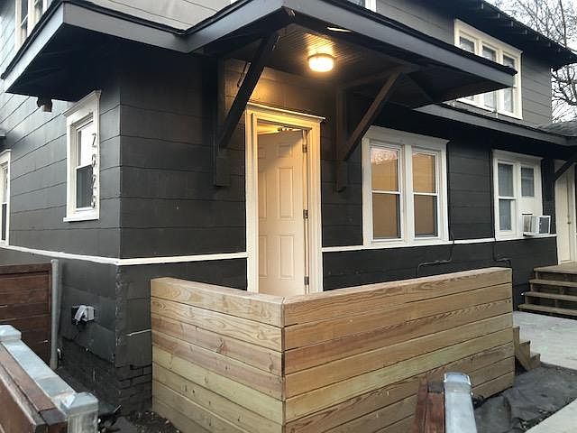 1st image of 2020 E Admiral Blvd #3