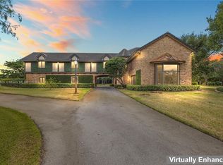 8700 Surrey Ln, Boca Raton, FL 33496