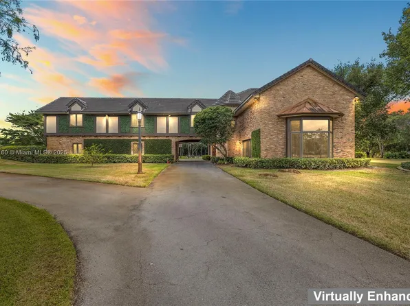 8700 Surrey Ln, Boca Raton, FL 33496