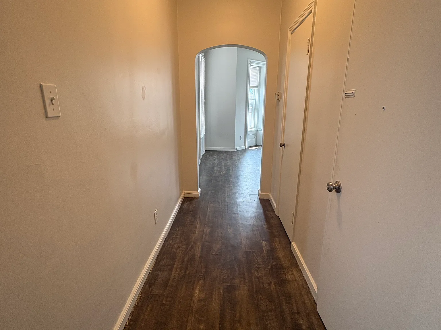 1 bed, $900 — Photo 4