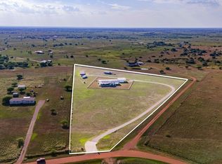 193 Shady Hollow Rd, Victoria, TX 77904