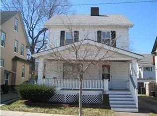 1582 Olivewood Ave, Lakewood, OH 44107