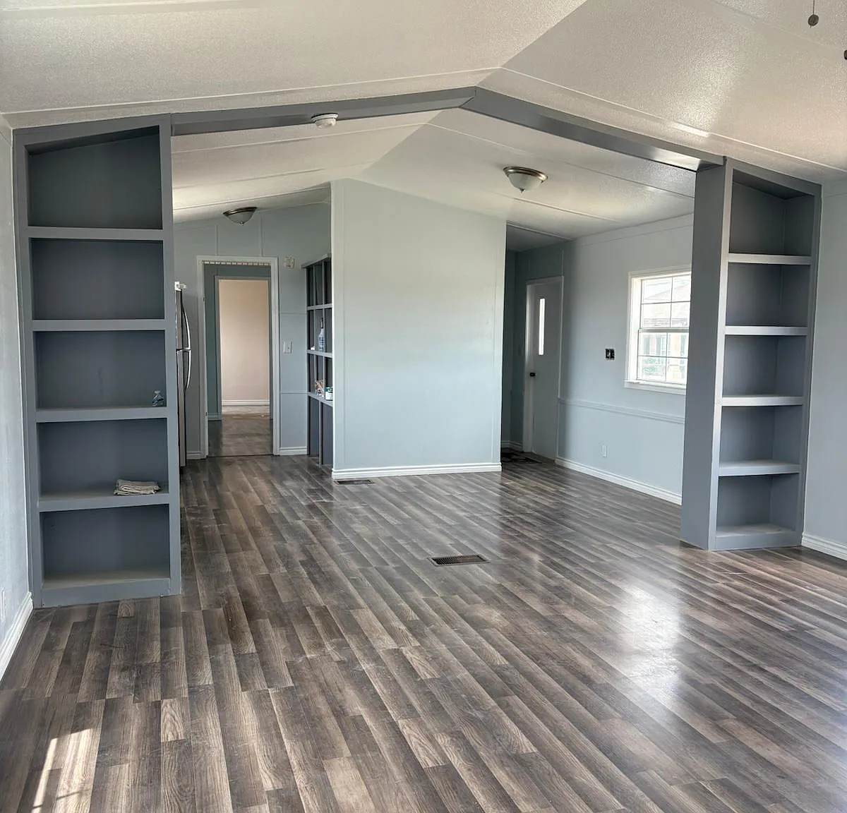 3 bed, 1400 sqft, $1,500 — Photo 4