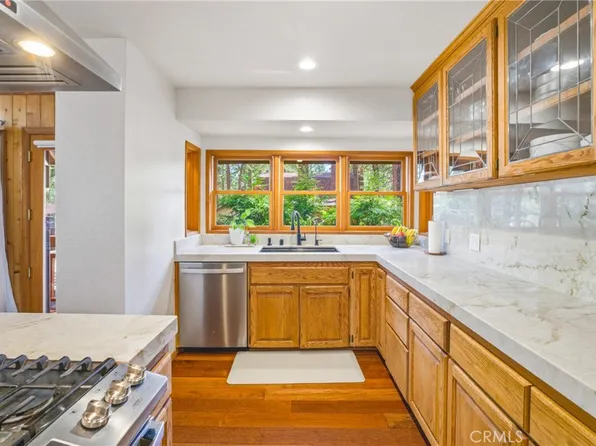1137 Edna St, Wrightwood, CA 92397