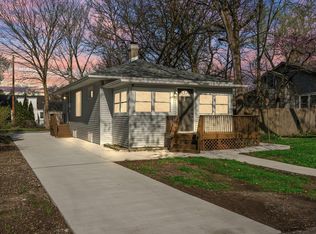 2798 Emerson St, Portage, IN 46368