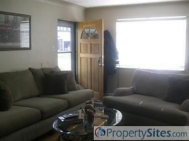 2nd image of 1658 N Winona Ct