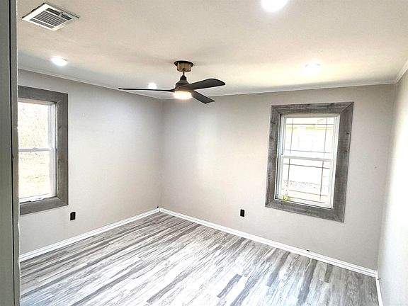 5th image of 1603 Belmoor Dr