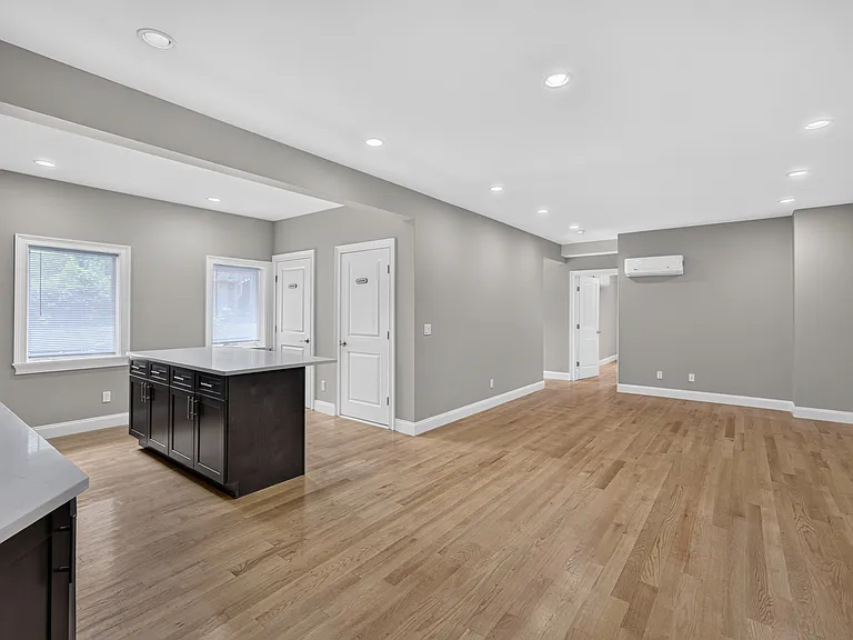 14 Church St #2D — Photo 2
