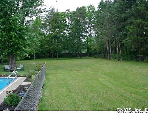 3rd image of 250 Dorwin Ave
