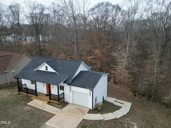 242 Oakdale Ave, Clayton, NC 27520