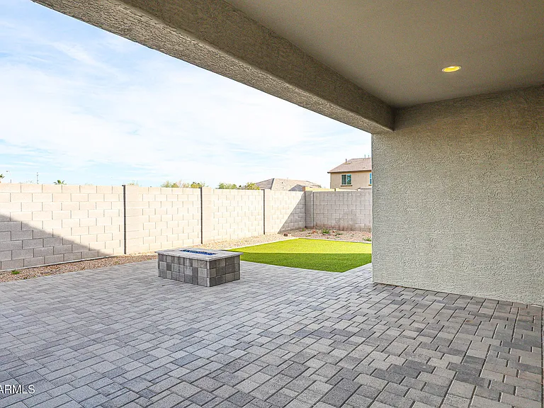 2306 E Branham Ln — Photo 34
