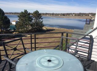 834 Popes Island Rd, Milford, CT 06461