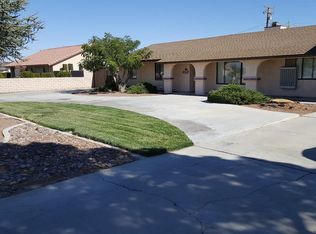 12599 Clallam Rd, Apple Valley, CA 92308