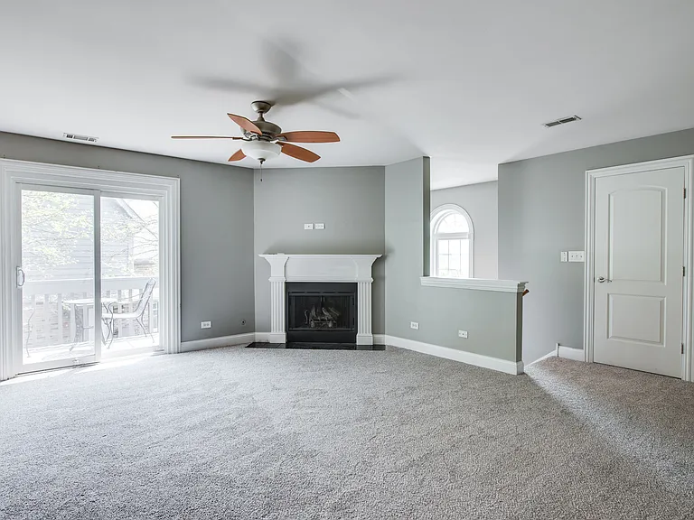 19 Foxcroft Rd #203 — Photo 9