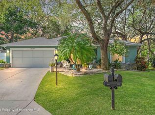 2697 Royal Ridge Dr, Spring Hill, FL 34606