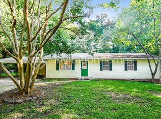 110 Woodglen Ct, Woodstock, GA 30188