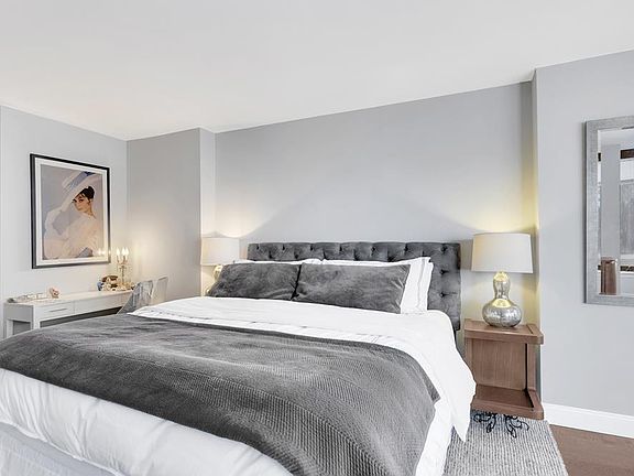 4th image of 330 E 38th St APT 25H