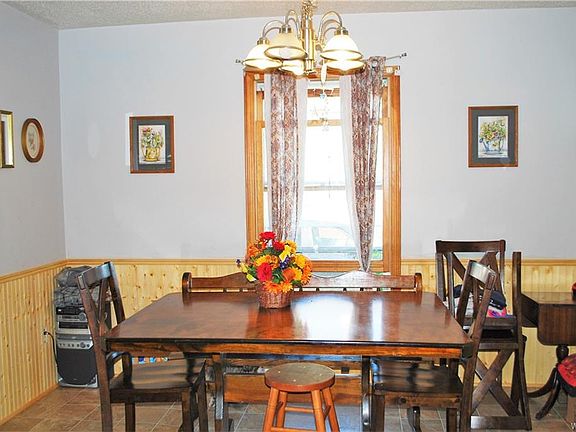 5th image of 292 Germania St
