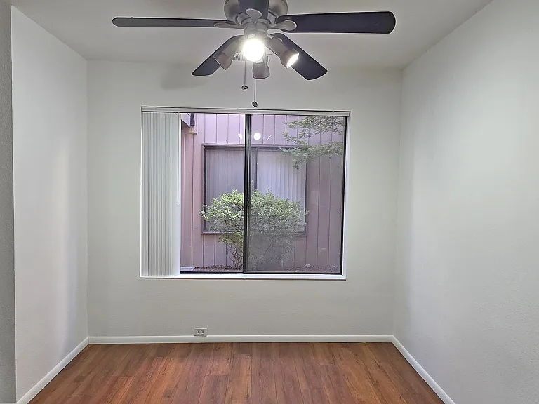 508 Woodside Oaks #3 — Photo 5
