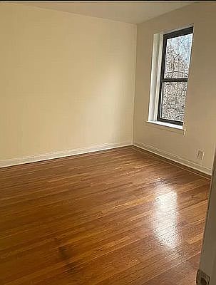 2nd image of 96 Arden St APT 5H