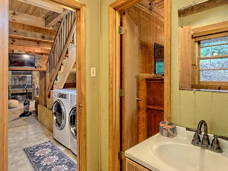 492 Sims Way — Photo 8