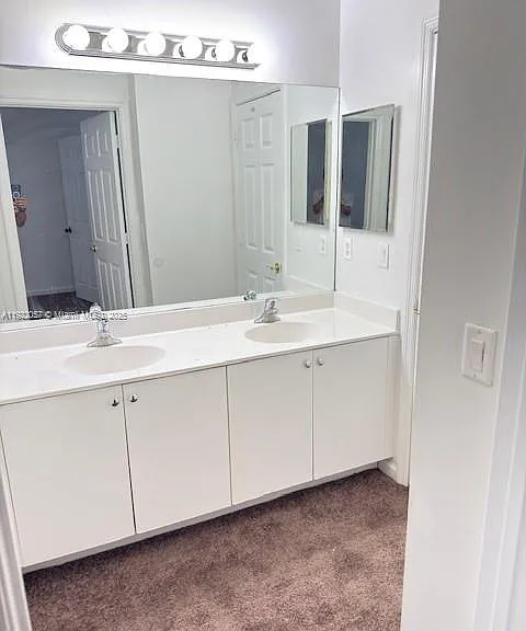 677 NW 42nd Ave — Photo 3