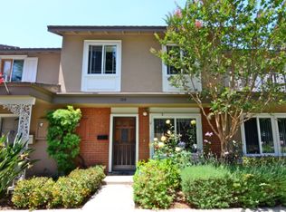 109 Lexington Ln, Costa Mesa, CA 92626
