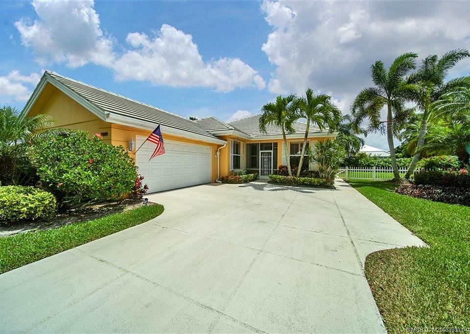 1st image of 2688 SW Prospect Pl