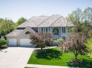 1280 Hamilton Ln, Naperville, IL 60540