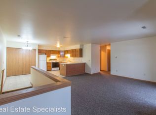 320 W Rockwell Ave #9183646, Fort Atkinson, WI 53538