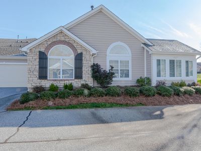 146 Grinders Cir, Greer, SC, 29650