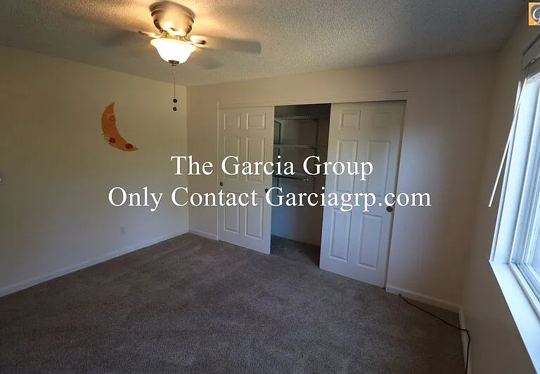 1102 NE Kathryn St — Photo 27