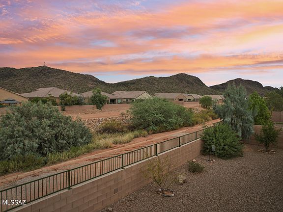 5th image of 9954 N Saguaro Bloom Way
