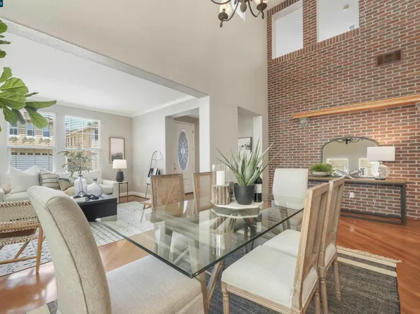 615 Parisio Cir, Fairfield, CA 94534