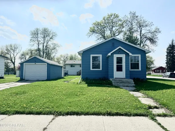 411 5th Ave SE, Mayville, ND 58257