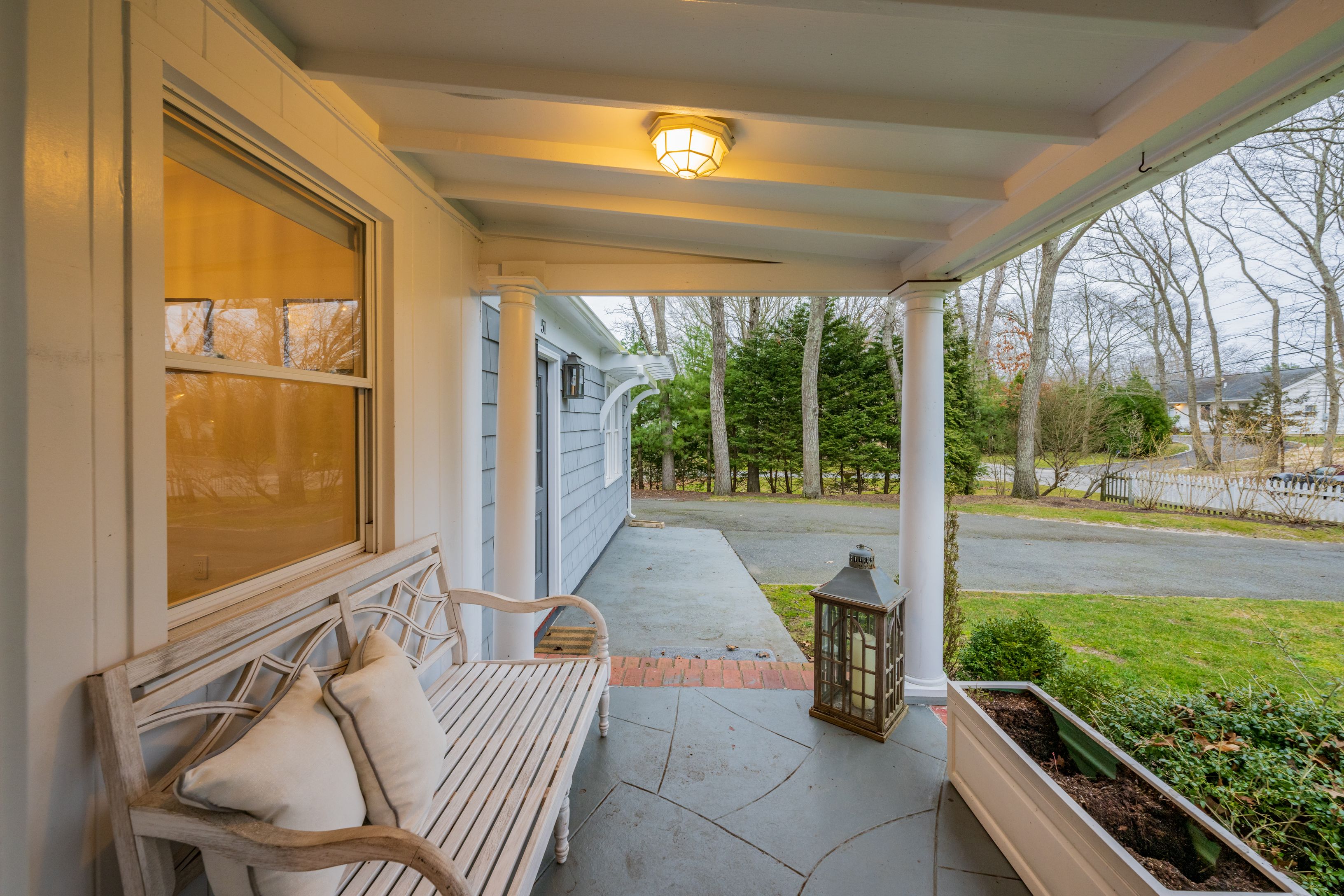 51 Raynor Rd, Southampton, NY 11968 Out East