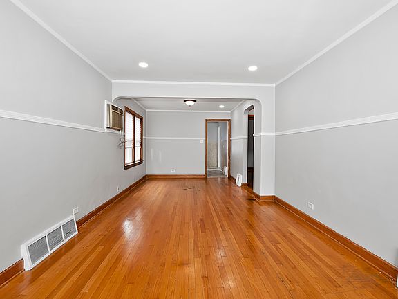 5th image of 14318 Parnell Ave