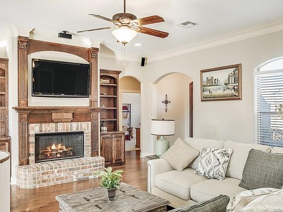 5th image of 752 Hackberry Dr