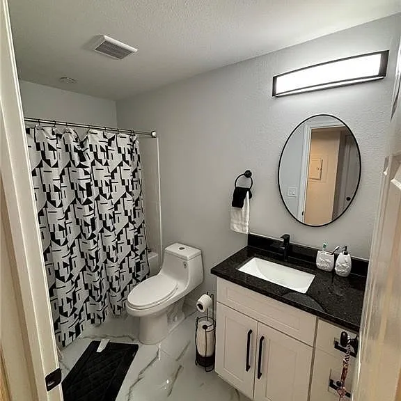 5713 Foxlake Dr #4 — Photo 12