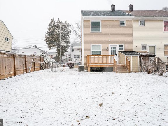 4th image of 3410 Embry St