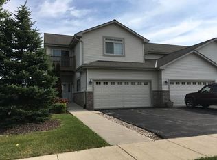 W197N16875 Stonewall Dr, Jackson, WI 53037