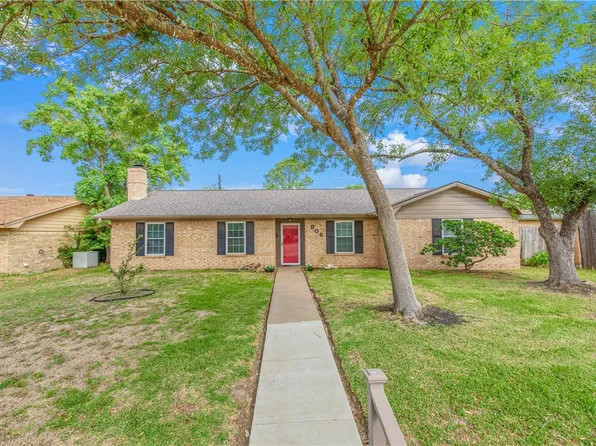 806 Matous Dr, Bryan, TX 77802
