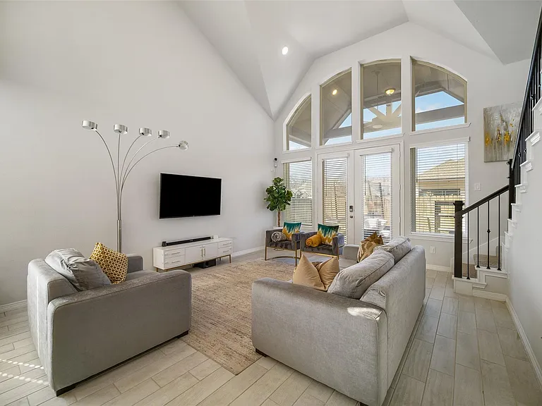 1811 Smithers Landing Dr — Photo 6