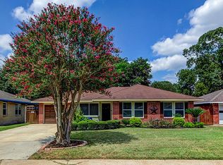 4510 Viking Dr, Houston, TX 77092