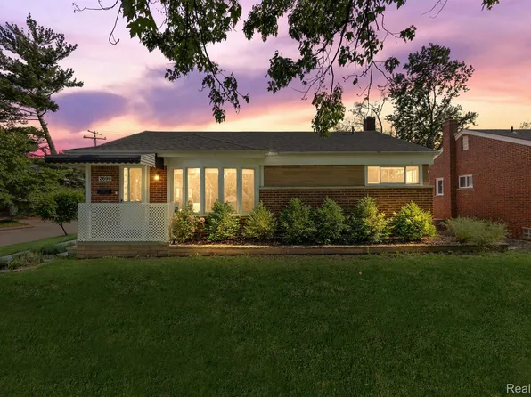 26911 Dover, Redford, MI 48239