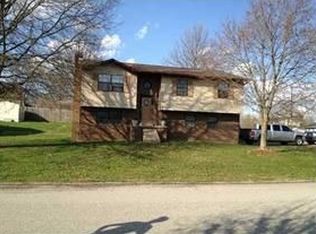 136 Rolling Mdws, Scott Depot, WV 25560