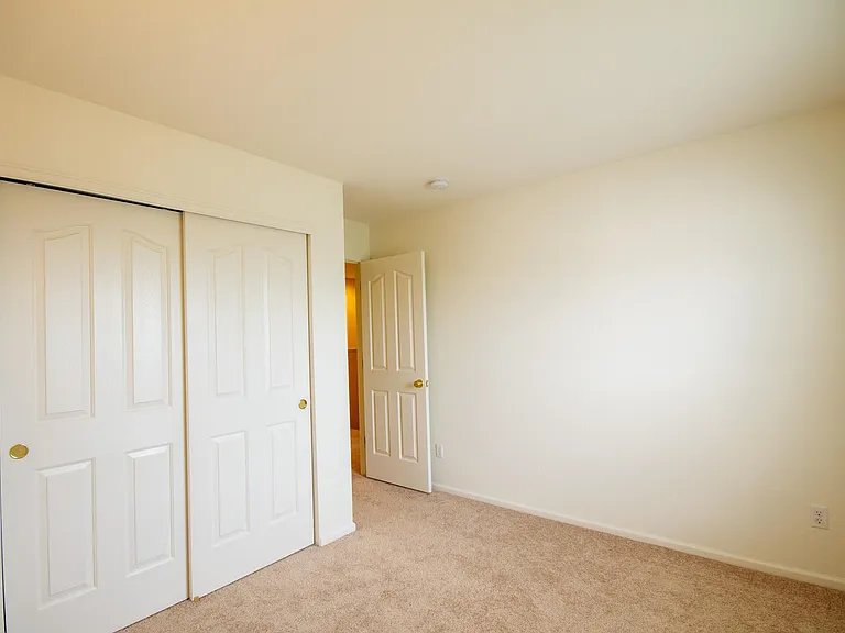 5747 Jaguar Way — Photo 30