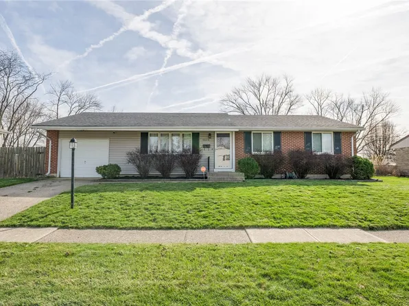 6826 Stillmore Dr, Englewood, OH 45322