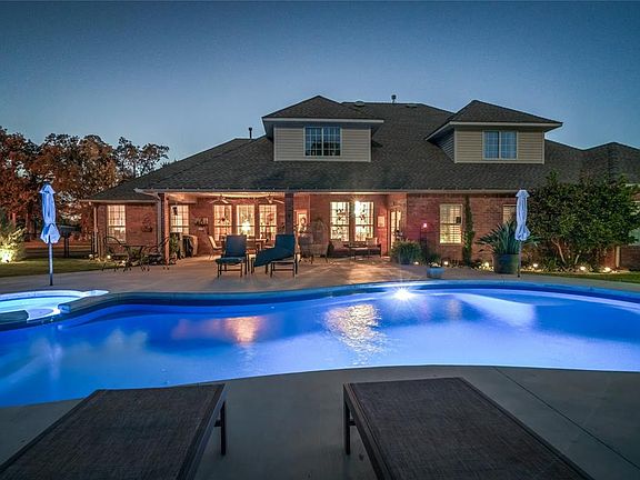 3rd image of 6406 Cedar Creek Dr